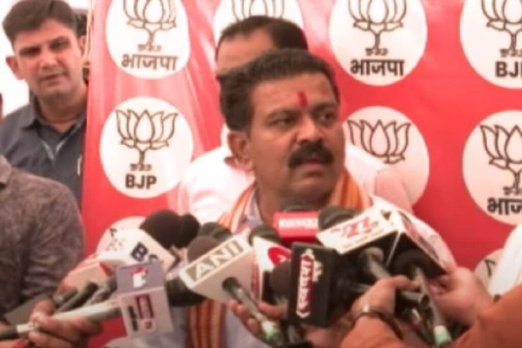How many Naxalites were killed in five months of BJP government