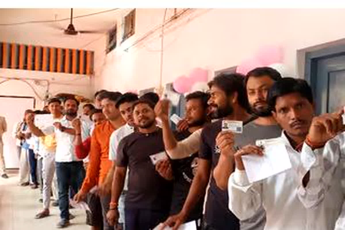 UP Loksabha voting percentage: यूपी में 13 लोकसभा सीटों पर करीब 58.09% मतदान, लखीमपुर खीरी में सबसे ज्यादा वोटिंग