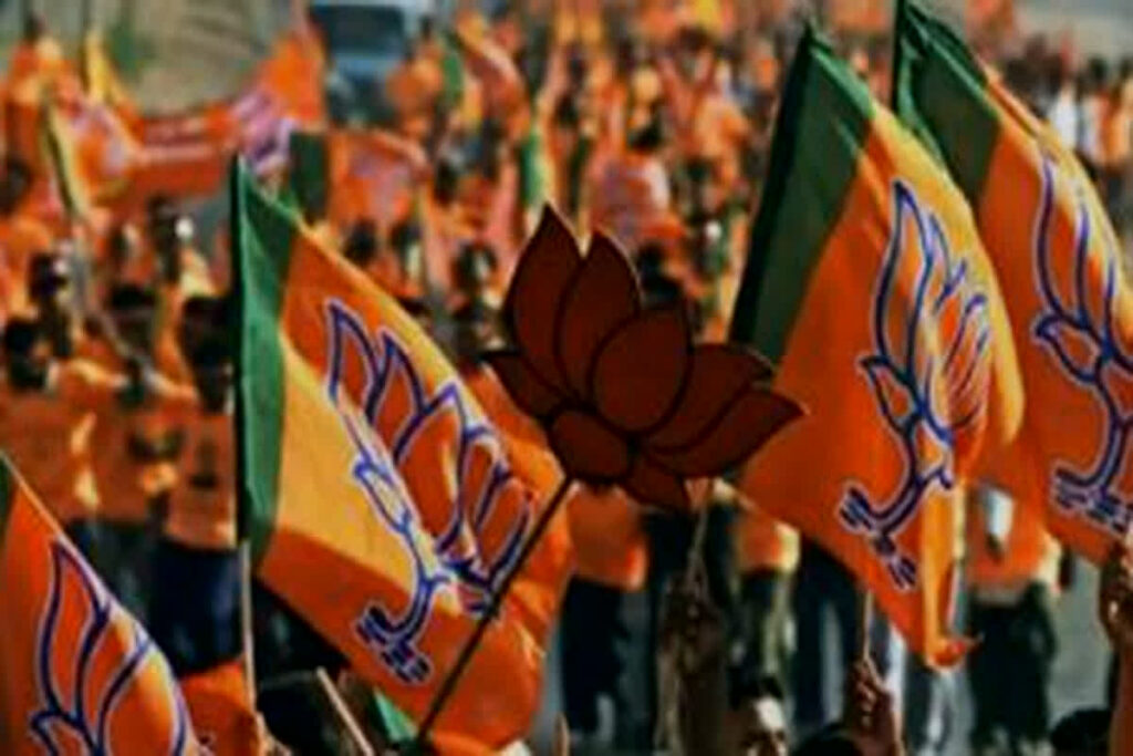 100 BJP MLAs' tickets will be cut in UP assembly elections