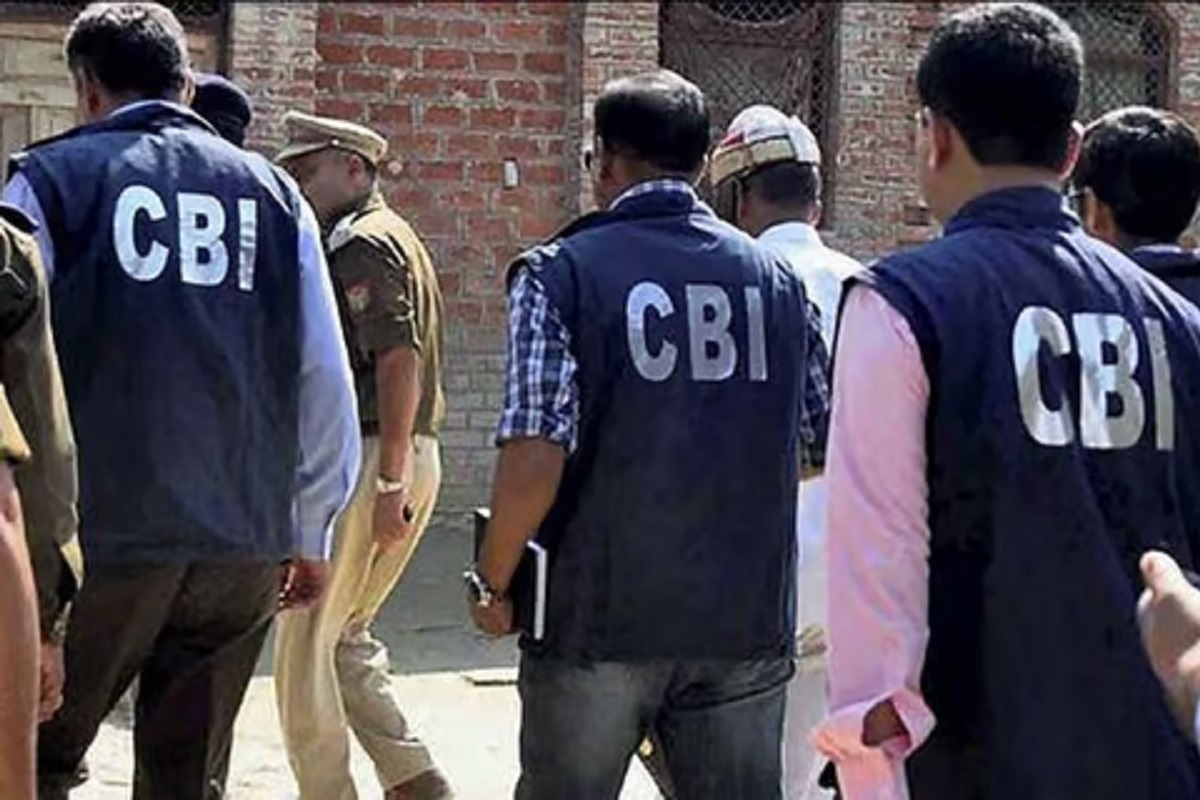 Attack on CBI Team: नीट पेपर लीक मामले में जांच करने पहुंची CBI की टीम, ग्रामीणों ने किया हमला, गाड़ियों में की तोड़फोड़