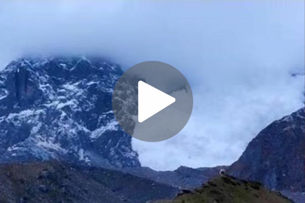 Kedarnath Avalanche Live Video केदारनाथ में बड़ा हिमस्खलन