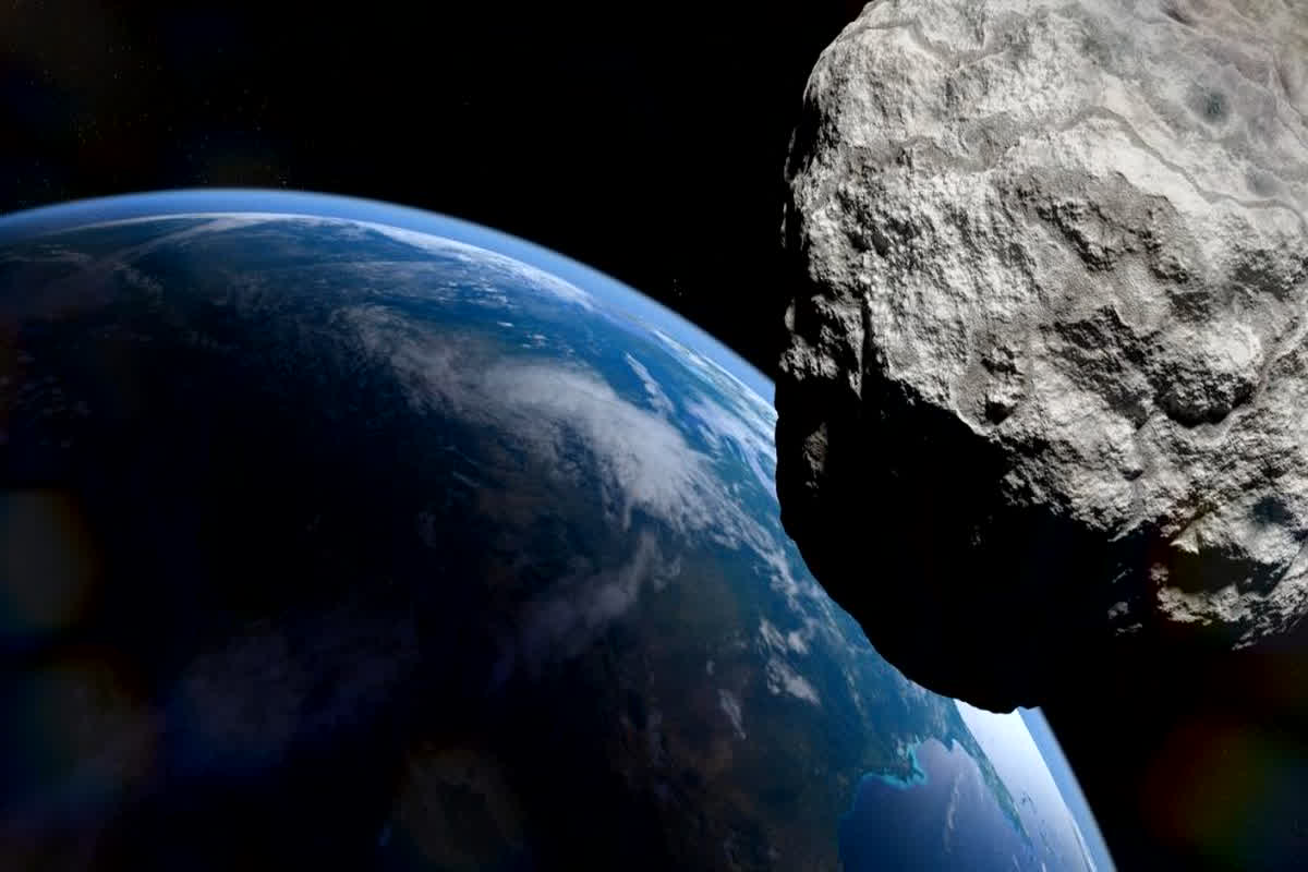 Asteroid may hit Earth: आज शाम चार बजे धरती से टकरा सकता है विशालकाय Asteroids, 50 साल पहले हुई थी ऐसी घटना, मची थी भयंकर तबाही