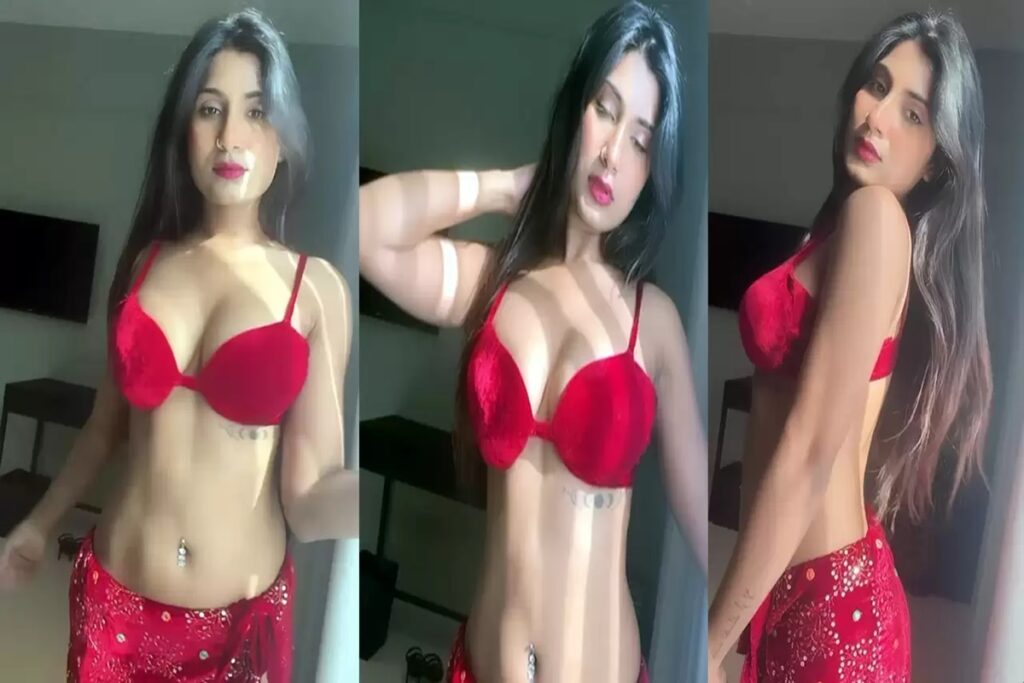 Desi Bhabhi Bikini Video