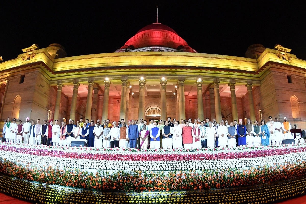Modi Cabinet 2024: मोदी सरकार के तीसरे टर्म में 20 दिग्गजों का कटा पत्ता; इन नए चेहरों को मिला मौका