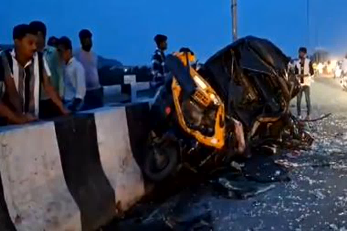 Nagpur Road Accident: सेना के 2 जवानों की मौत, 6 गंभीर रूप से घायल, ऑटो और निजी बस में हुई भिड़ंत
