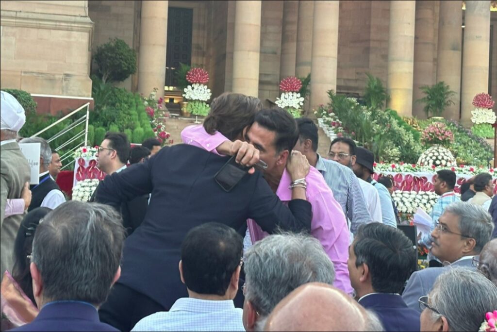 Akshay Kumar-Shahrukh Khan Photo Viral