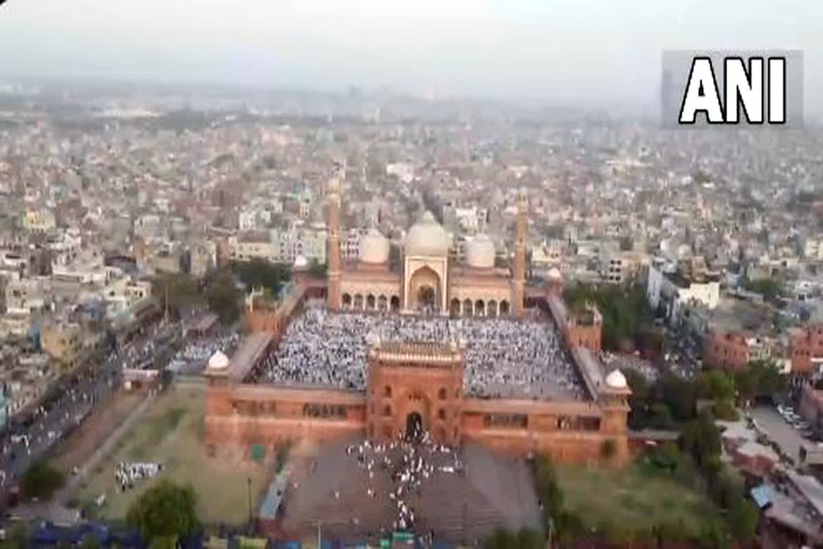 India News Today Live update 17 June : देश भर में मनाया जा रहा ईद-उल-अजहा का त्यौहार, प्रमुख मस्जिदों में अदा की गई नमाज