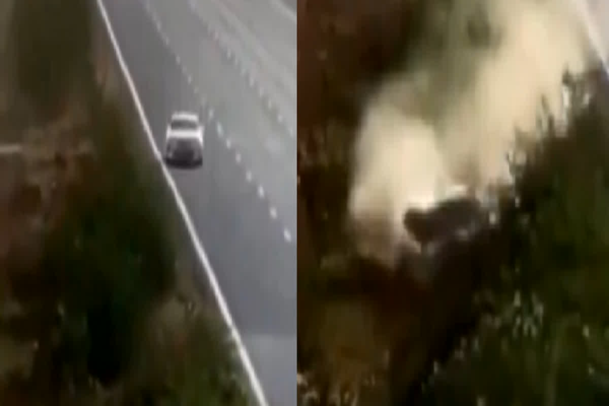 Delhi Mumbai Expressway Accident: एक्सप्रेस वे पर अनियंत्रित होकर पलटी कार, घटना का वीडियो आया सामने, हादसे में एक की मौत, 5 घायल