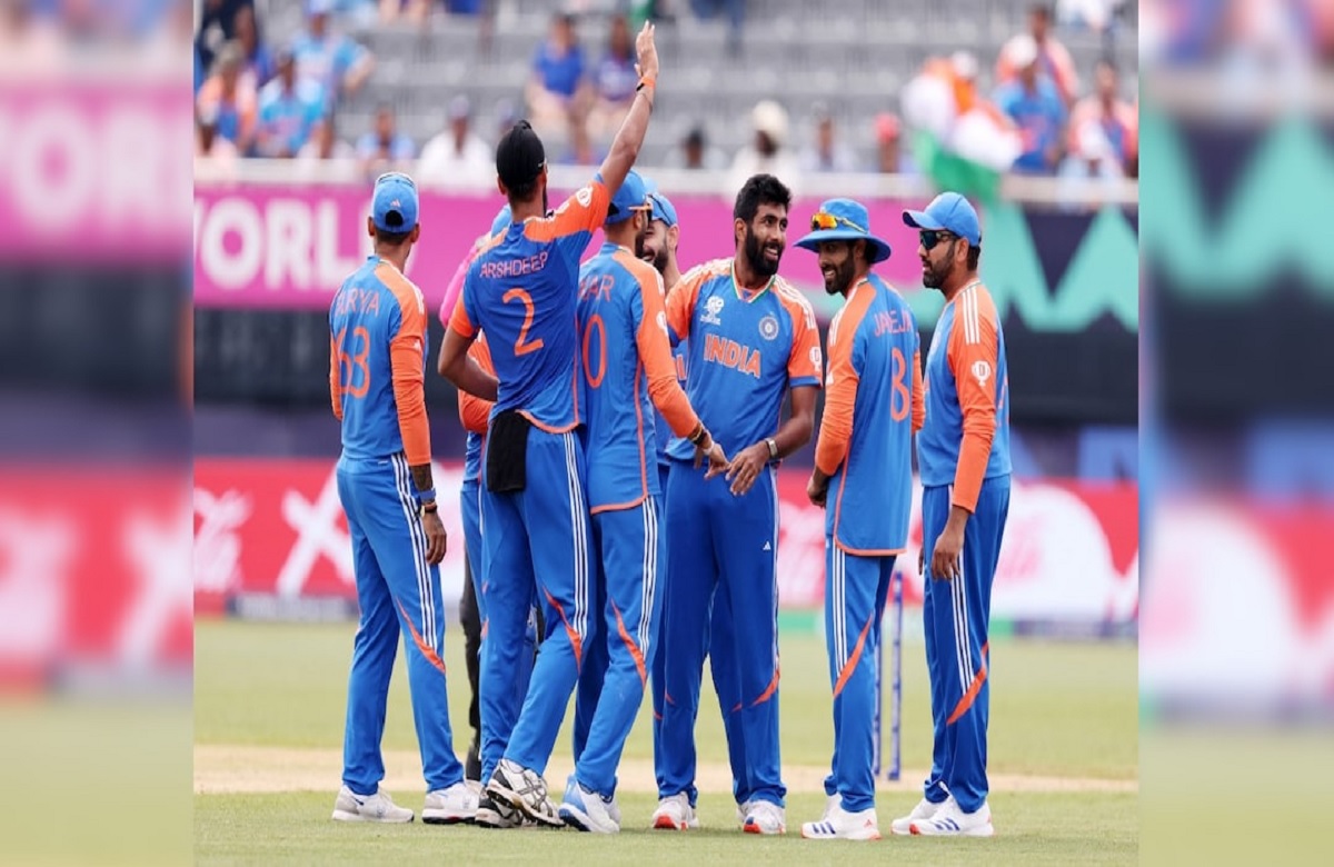 IND vs PAK T20: पाकिस्तान की शुरू हुई बल्लेबाजी, कर रही 120 रनों के लक्ष्य का पीछा