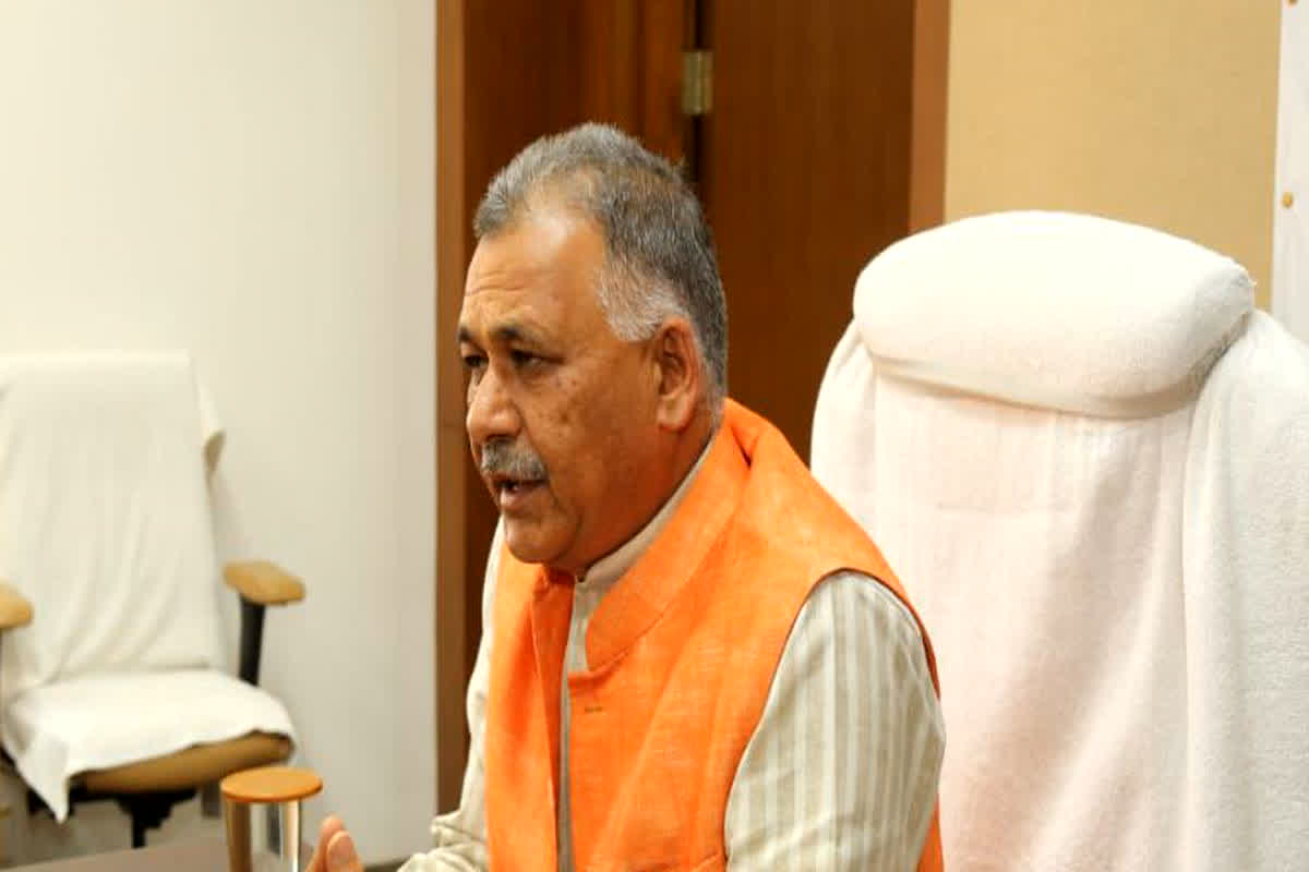 MP News : मंत्री जी से सीधे मिलने ना जाए कॉलेजों के प्रोफेसर और कर्मचारी, नहीं तो होगी कार्रवाई, उच्च शिक्षा विभाग ने जारी किया फरमान