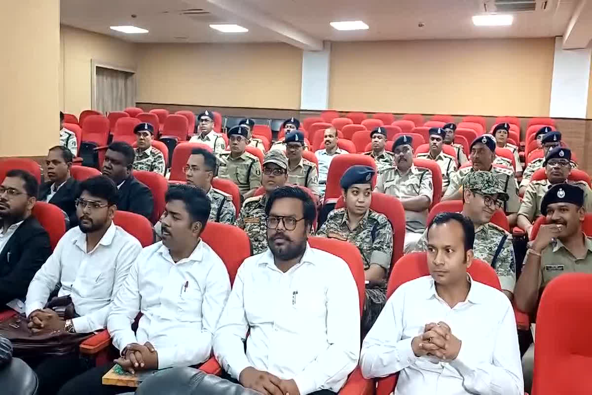 New Criminal Laws: देशभर में 1 जुलाई से बदल जाएगा आपराधिक कानून, बेहतर ढंग से पालन के लिए पुलिसकर्मियों को दिया जा रहा प्रशिक्षण