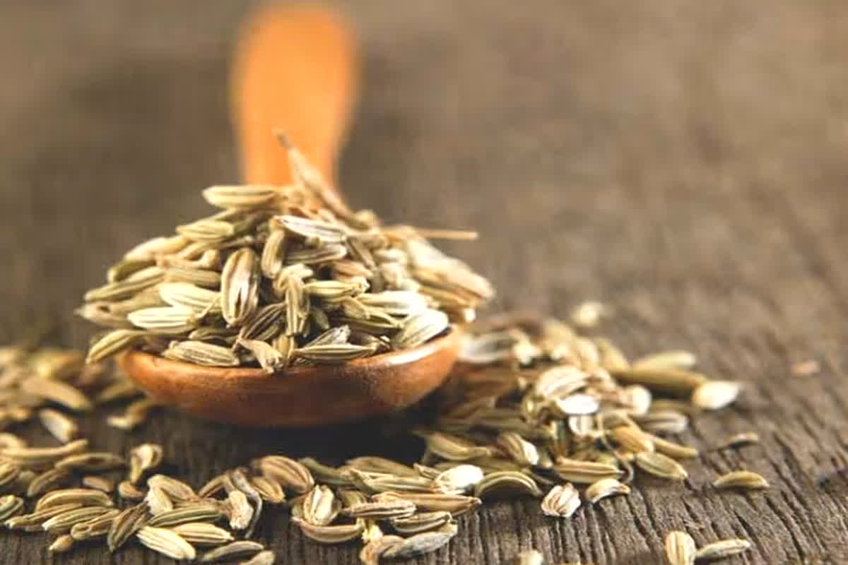 Health Benefits of Cumin: इन लोगों के लिए वरदान से कम नहीं है जीरा, जानें सेवन का तरीका…