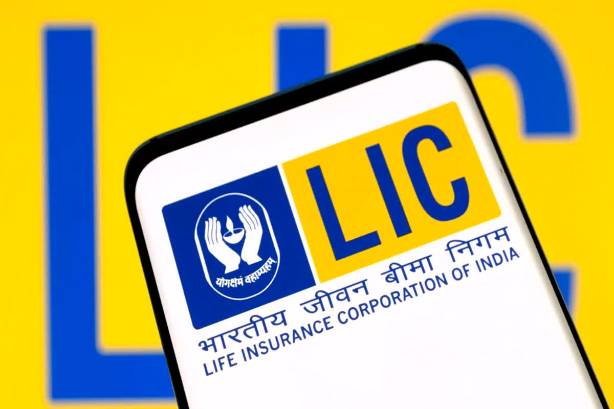 Best LIC Scheme: मौज से कटेगा बूढ़ापा.. एलआईसी की इस स्कीम में सिर्फ एक बार करें निवेश, रिटायरमेंट के बाद हर महीने मिलेंगे 26 हजार रुपए