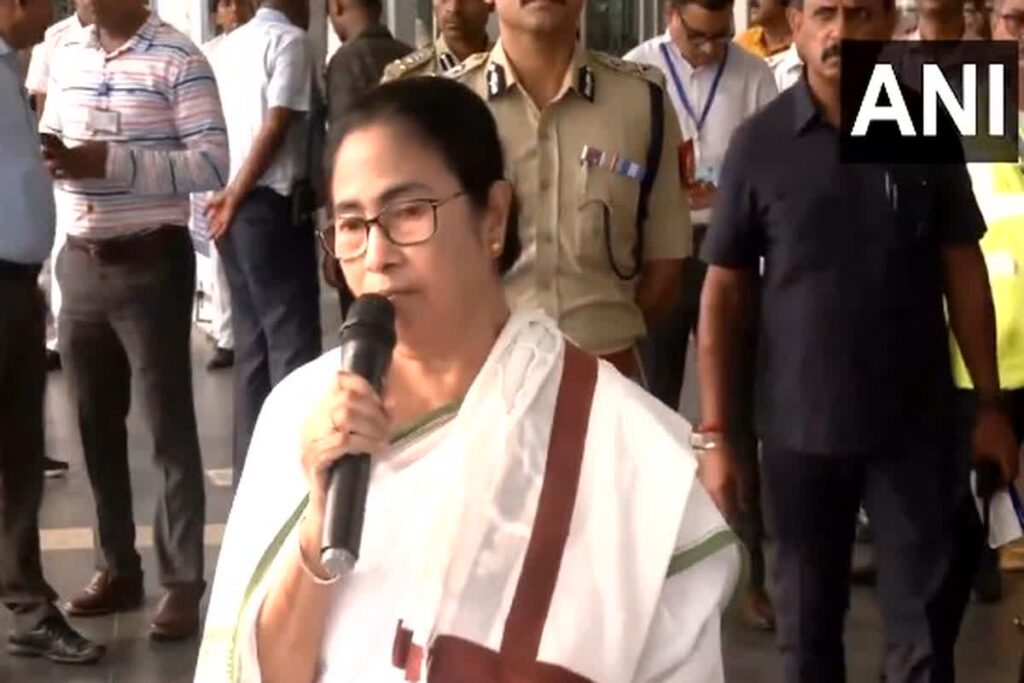 CM Mamata Banerjee on pension of railway employees