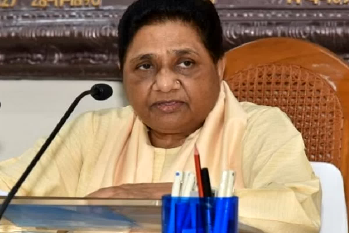 Indecent Comments on Mayawati: मायावती पर अभद्र टिप्पणी करना पड़ा भारी, बॉलीवुड एक्टर के खिलाफ दर्ज हुआ मुकदमा…