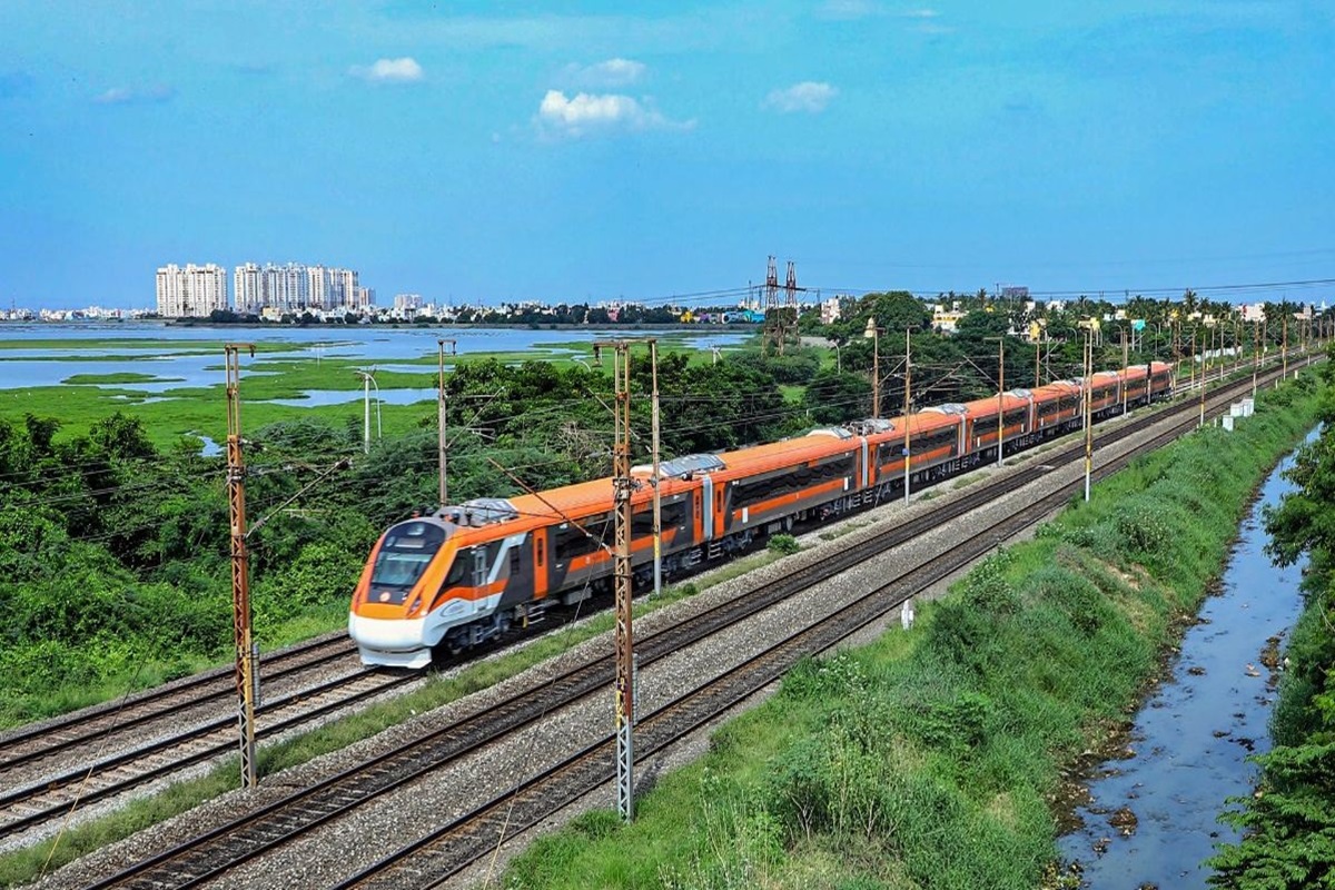 Indore Ujjain Metro: खुशखबरी… इंदौर-उज्जैन के बीच चलेगी मेट्रो ट्रेन, इस दिन से शुरू हो सकती है सेवा