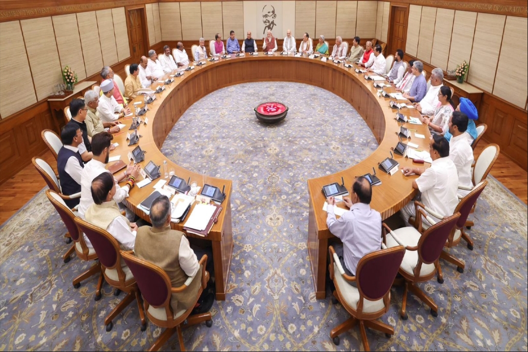 Modi Cabinet Meeting Latest News : मोदी कैबिनेट का पहला बड़ा फैसला, बनाए जाएंगे इतने करोड़ नए आवास, साथ ही इन योजनाओं का मिलेगा लाभ