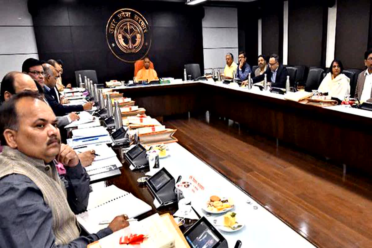 UP Transfer Policy 2024-25 PDF : सरकारी कर्मचारियों के तबादले के लिए डबल इंजन की सरकार ने बनाई नई नीति, 30 तक हो सकेगा ट्रांसफर