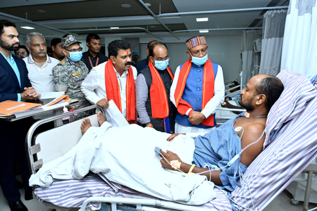 CM Vishnudeo Sai Meet Injured Soldiers