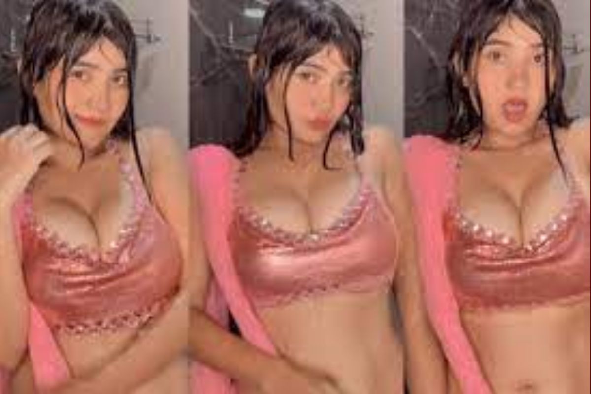 Watch Online Indian Bhabhi Sexy Video Full HD: ब्रा पहनकर नहा रही थी ये मॉडल फिर भी बनाती रही Video.. बिना देखें नहीं मानेगा आपका भी दिल