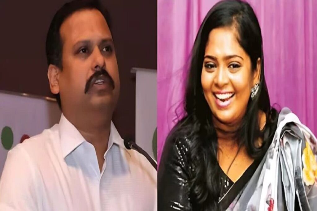 Lady Left IAS husband for Husband