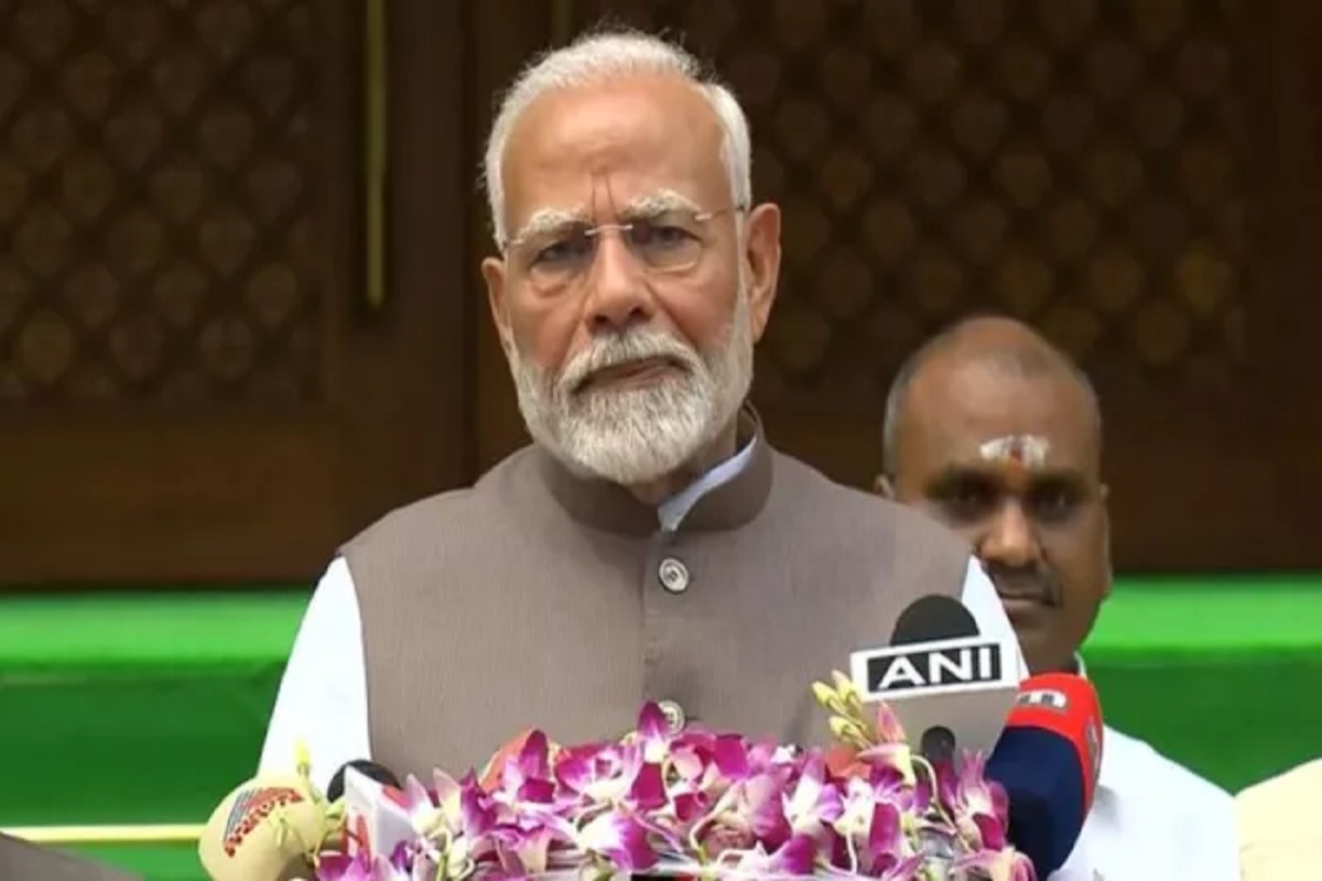 PM Modi On Budget Session: ‘संसद देश के लिए है, दल के लिए नहीं’… पीएम मोदी ने सदन के अंदर जाने से पहले क्यों कही ये बात? जानें यहां