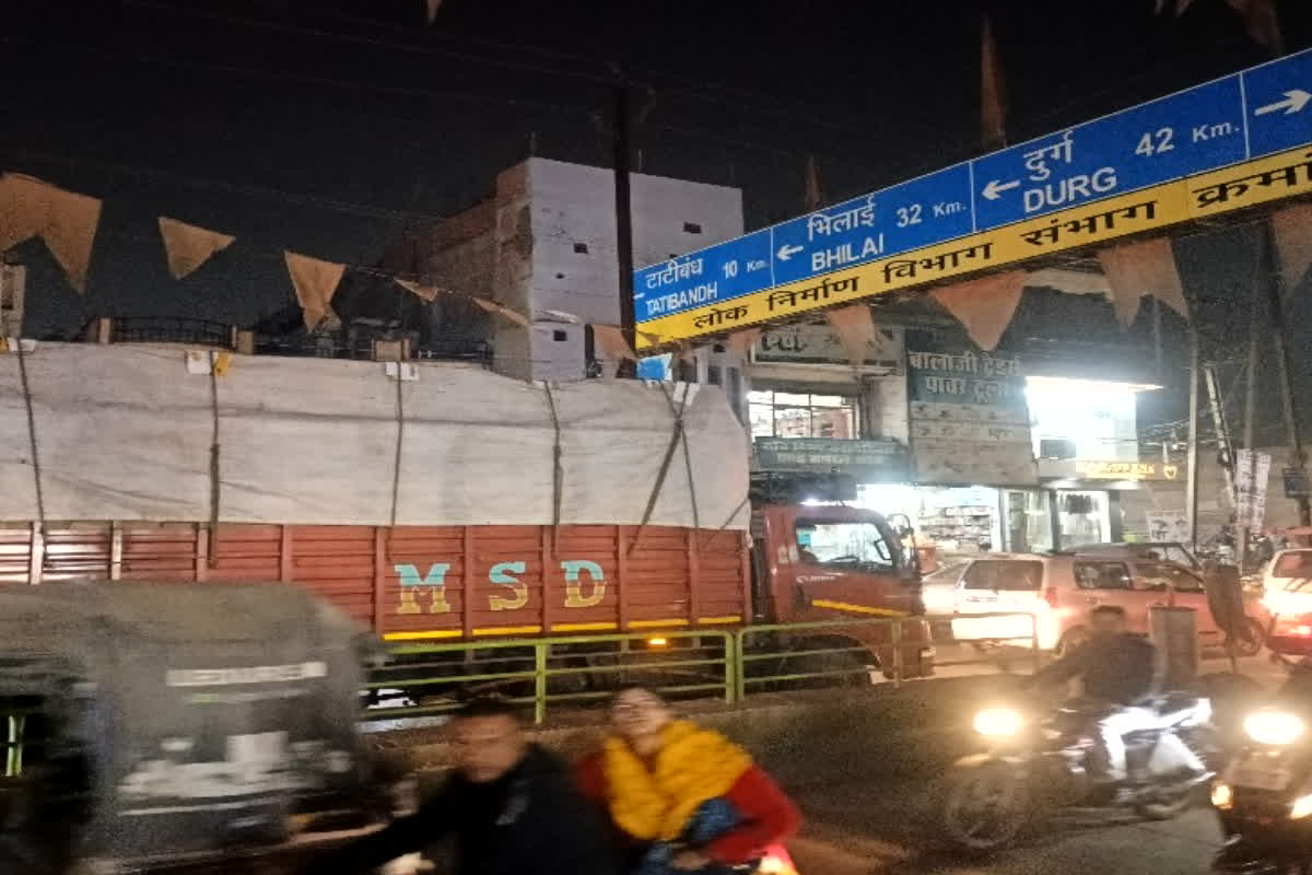 Raipur No Entry Rule: राजधानी की इस रोड पर नो एंट्री का नियम लागू, इतने घंटे भारी मालवाहक वाहनों पर रहेगा बैन