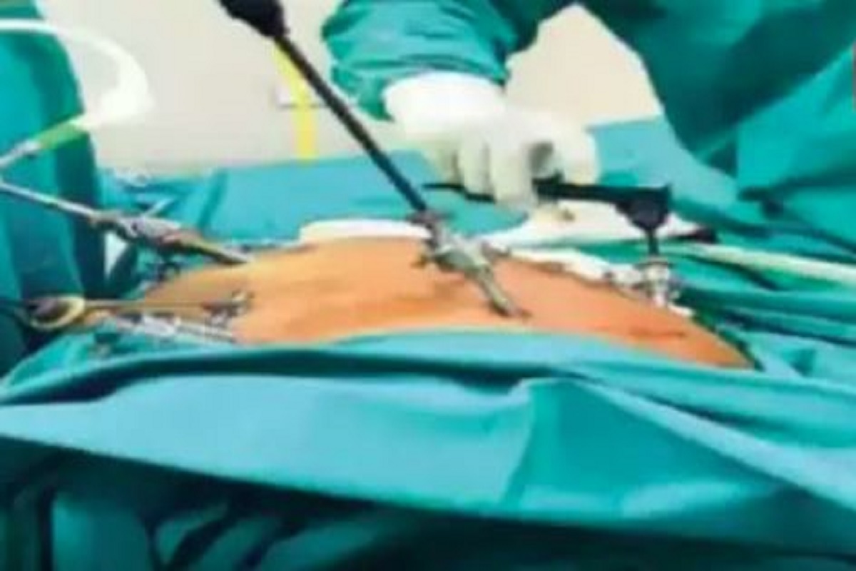 चेहरे के साथ महिलाओं के प्राइवेट पार्ट के फोटो भी जरुरी, इस सरकारी योजना के प्रावधानों पर हो रहा विवाद