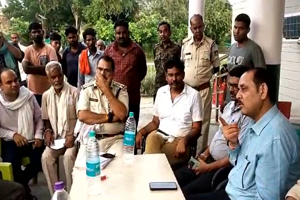 SDM Virendra Katare threat to Nagar Palika CMO