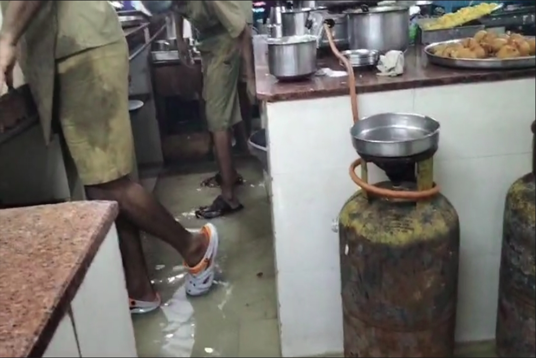 Bhopal Weather Update : बारिश से जलमग्न हुई राजधानी..! मंत्रालय में घुसा पानी, प्रशासन के दावों की उड़ी धज्जियां, देखें वीडियो..