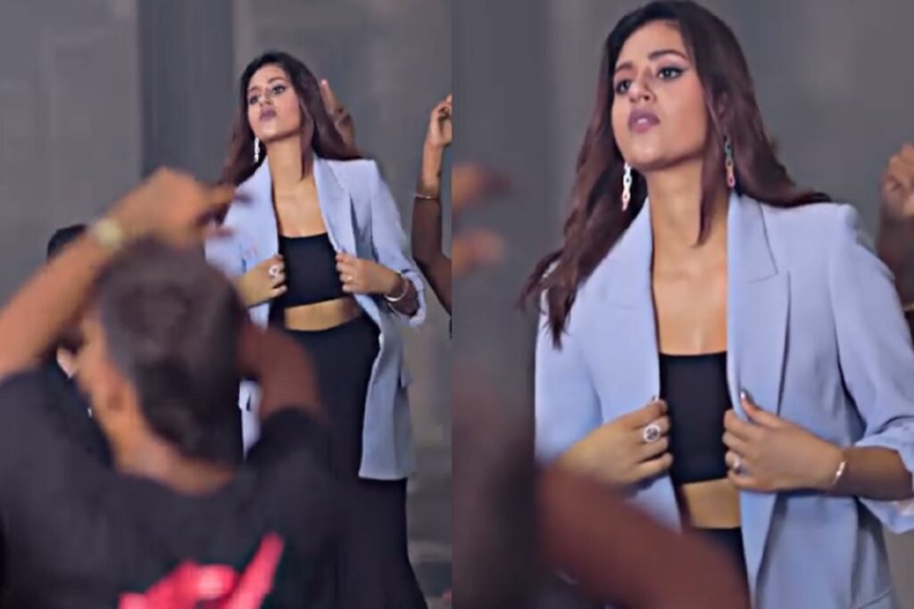 Anjali Arora Hot Sexy Video