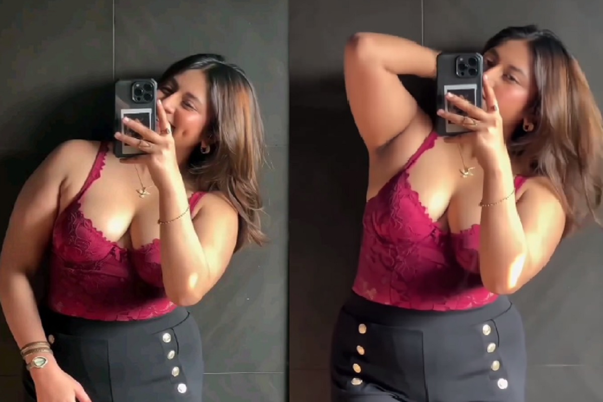 Sexy Video: जालीदार टॉप पहनकर कैमरे के सामने आई देसी भाभी, दिखाई अपनी सेक्सी अदाएं, वायरल हुआ वीडियो