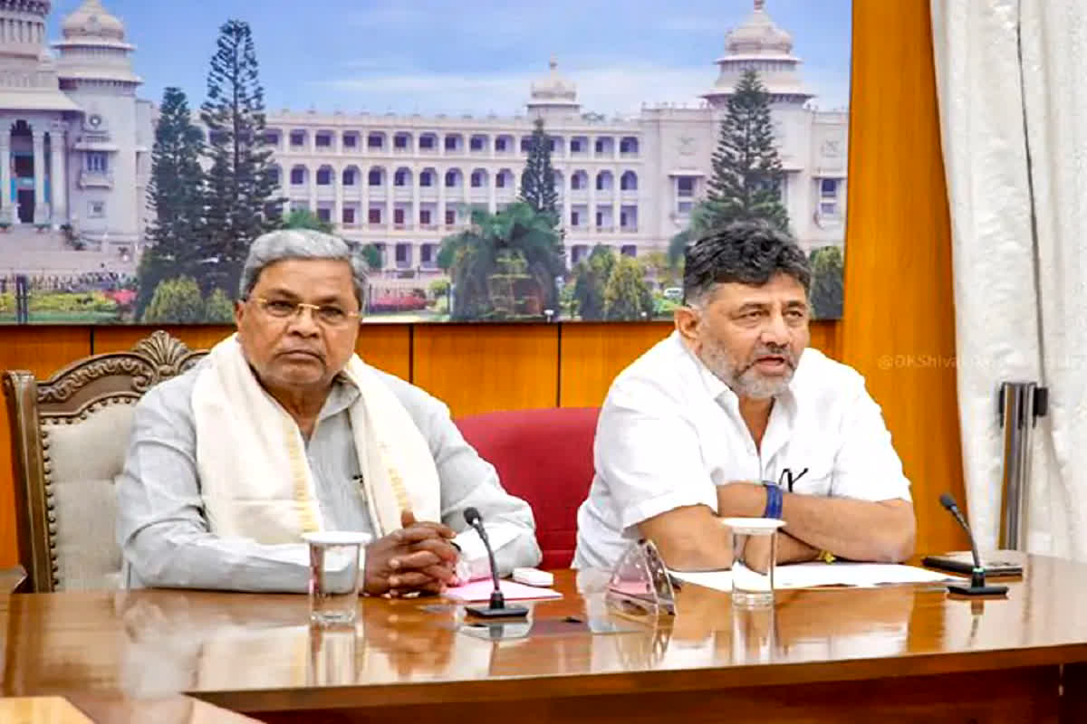 GT Mall Controversy: धोती पहनने वालों को रोका तो बंद होंगे मॉल-होटल, जानें क्यों लिया गया ये फैसला