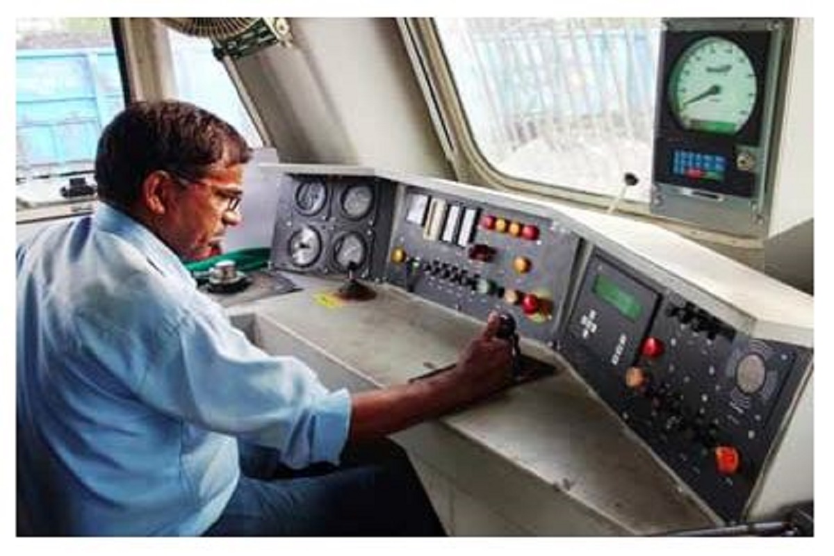लोको पायलट के लिए अब सभी रनिंग रूम और लोको कैब में लगी AC, फ़ुट मसाजर तक की मिलती है सुविधा