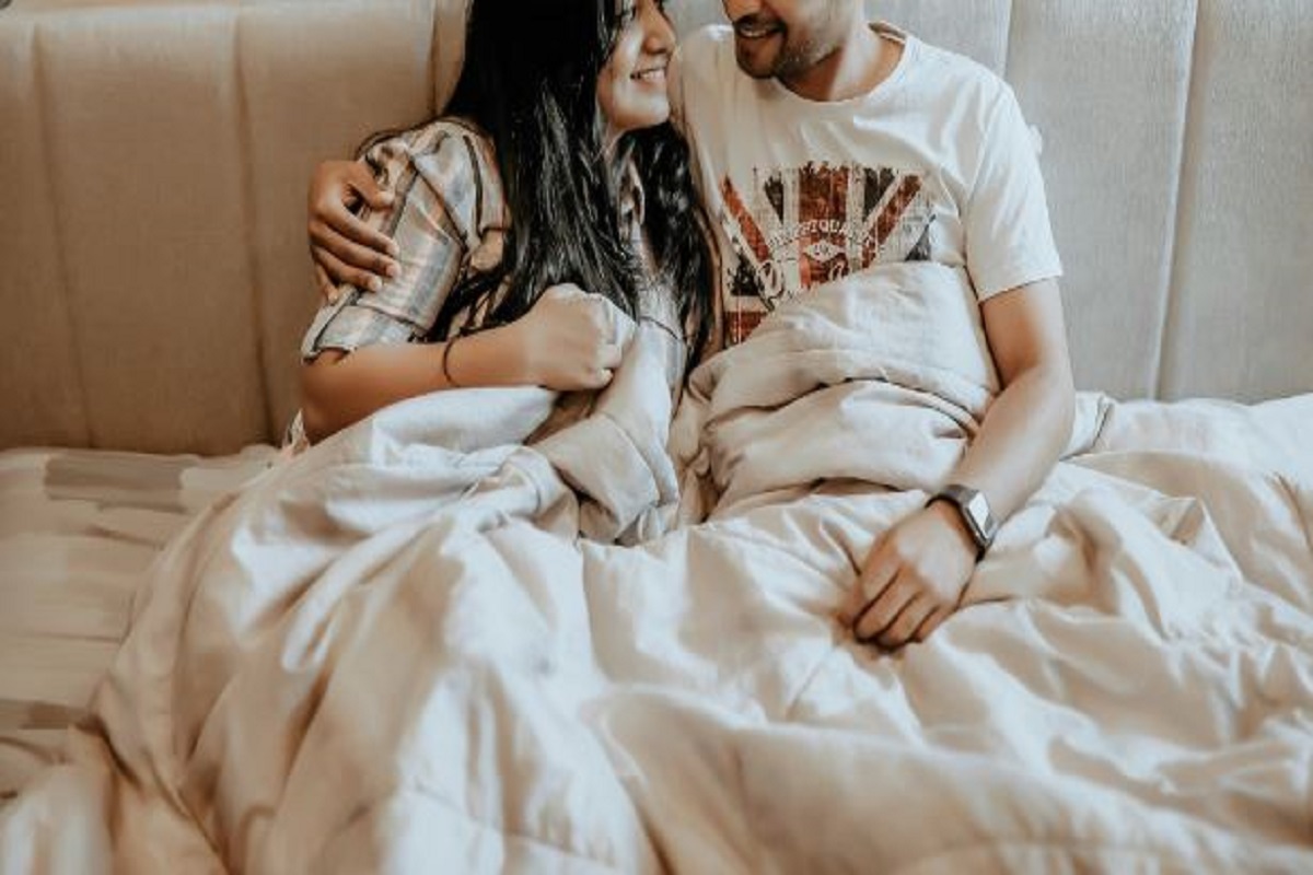 SEX CONFESSIONS:  ‘मेरी सास मेरे पति से प्यार करती है.. वह कहती है कि वह ‘कितना सेक्सी’ आदमी है’