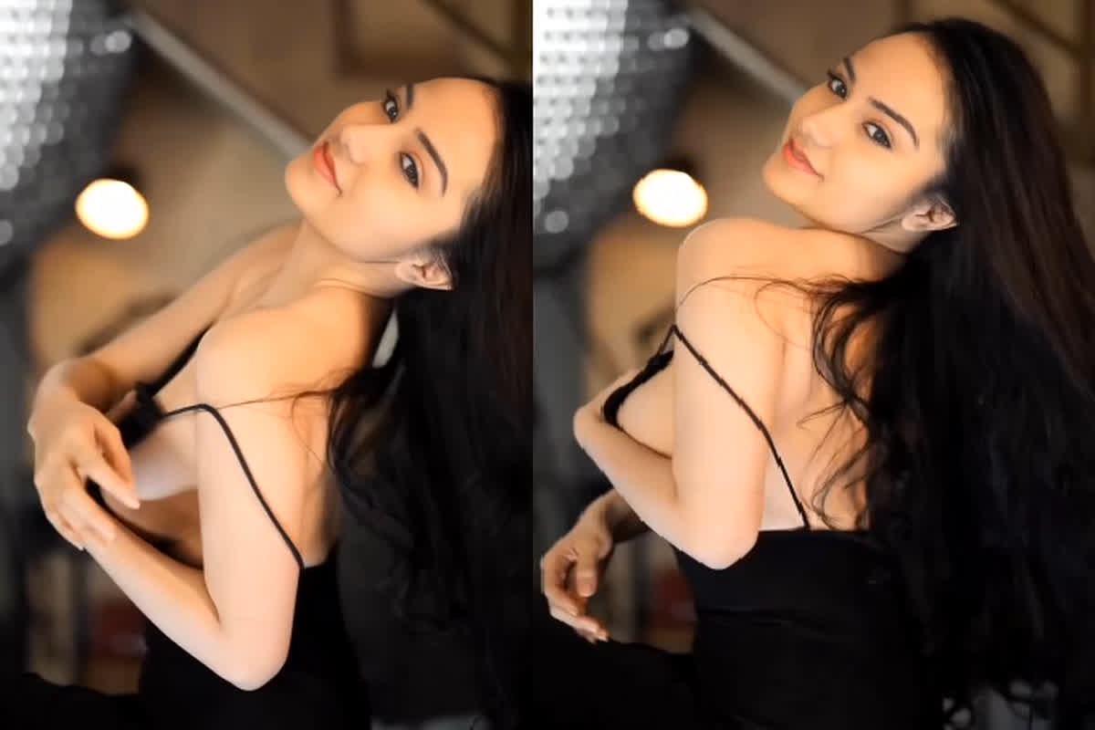 Indian Hot Sexy Video: कैमरे के सामने टॉपलेस होती नजर आई इंडियन मॉडल, वीडियो देख यूजर्स हुए पानी-पानी….