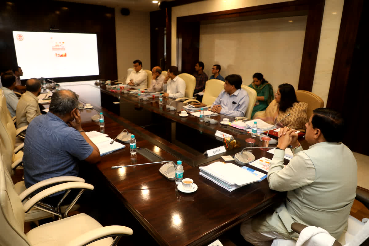 Agradoot Portal Of MP Government: सीएम डॉ. मोहन यादव ने लॉन्च किया “अग्रदूत पोर्टल”, लाडली बहनों को भेजा पहला मैसेज, आसानी से नागरिकों तक पहुंचेगी योजनाओं की जानकारी