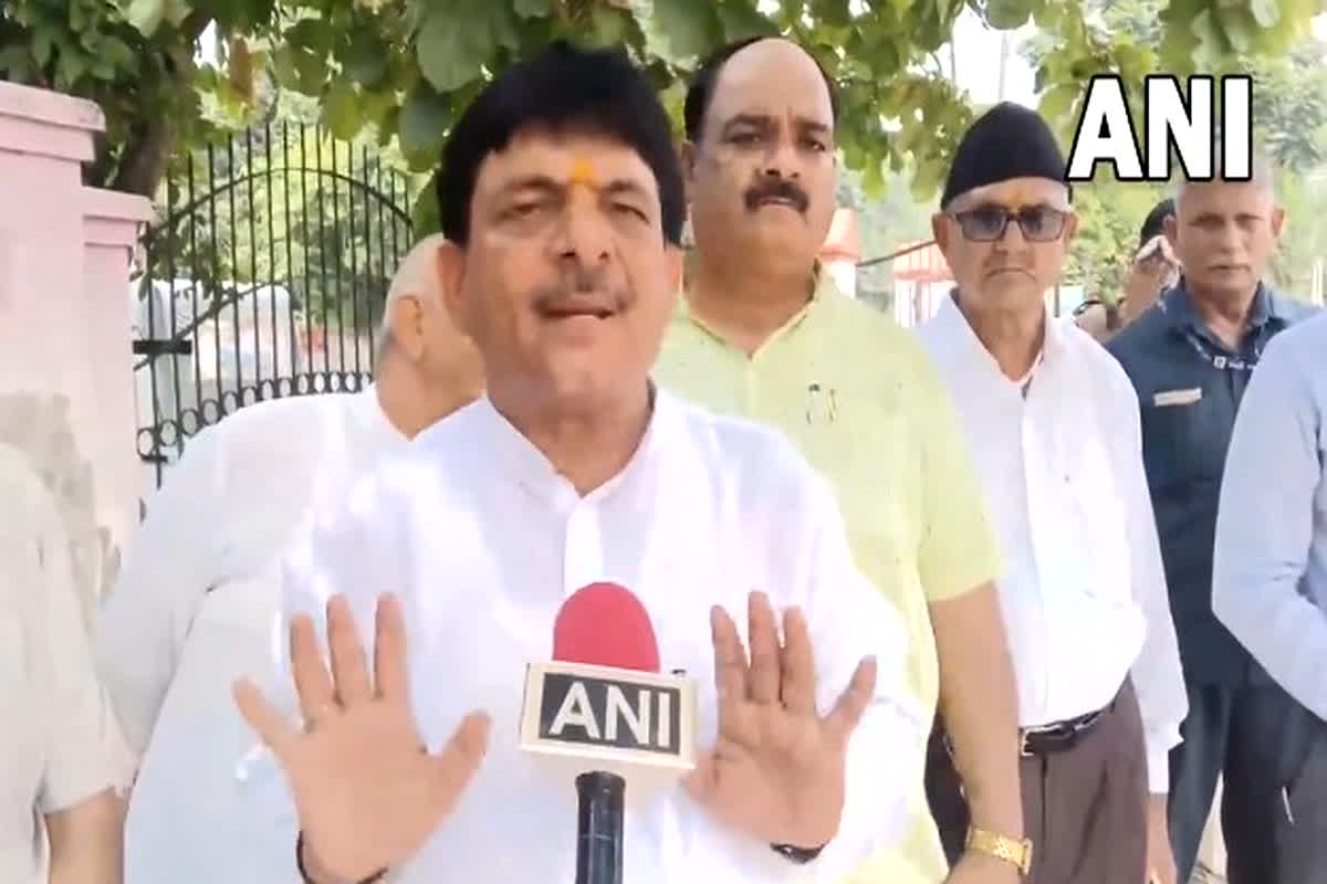 Kanwar Yatra Route: ‘हमें किसी के नॉनवेज बेचने पर आपत्ति नहीं..’, कांवड़ रूटों की दुकानों को लेकर बोले मंत्री