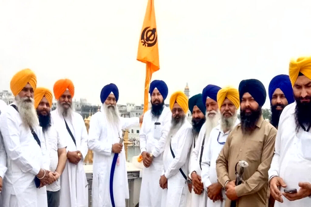 Gurudwara Flag