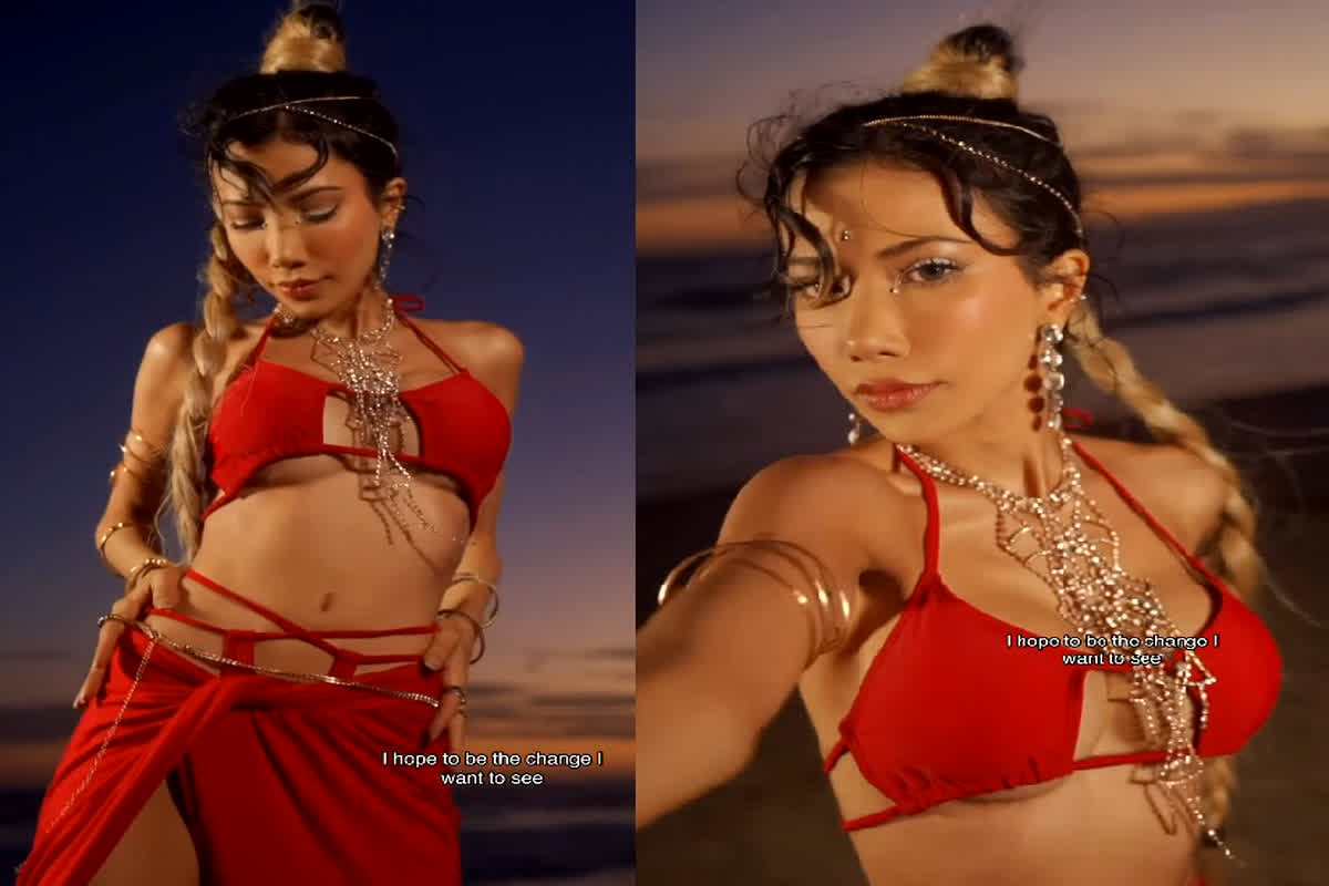 Hot Sexy Video: हॉट मॉडल ने दिखाई अपनी बोल्ड अदाएं, मुट्ठी भर कपड़ों से छिपाए अपने ये अंग, देखें Hot Video…