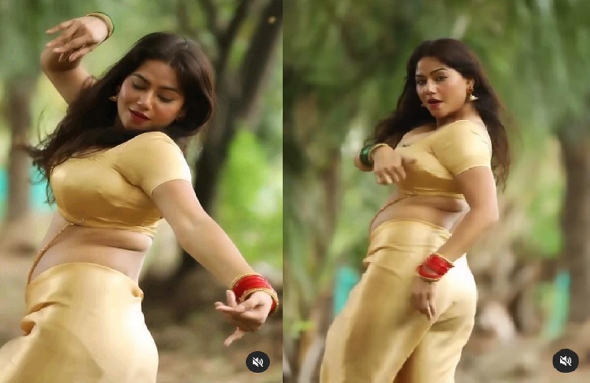 Sexy Video: हॉट ब्लाउज पहन भाभी ने मचाया धमाल, कैमरे के सामने दिखाई सेक्सी अदाएं, वायरल हुआ वीडियो