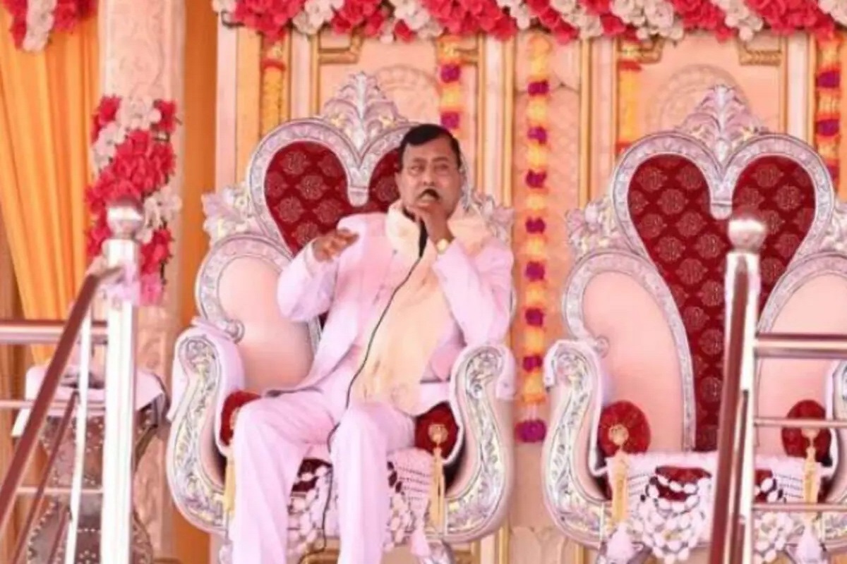 Suraj Pal on Hathras Stampede : हाथरस हादसे के बाद पहली बार सामने आया ‘भोले बाबा’, 121 मौतों के लिए इसे मानता है जिम्मेदार, इन बातों का भी किया खुलासा