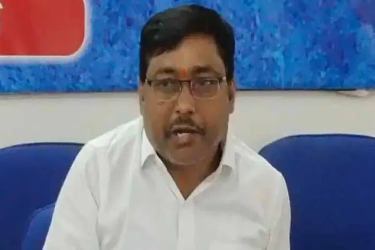Bijapur BJP Leader Ajay Singh Suspended: सर्व आदिवासी समाज के नेता से बदसलूकी अजय सिंह को पड़ा भारी, भाजपा ने दिखाया पार्टी से बाहर का रास्ता