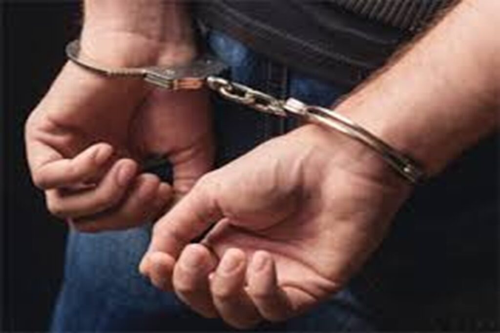 BSF Arrested Smugglers