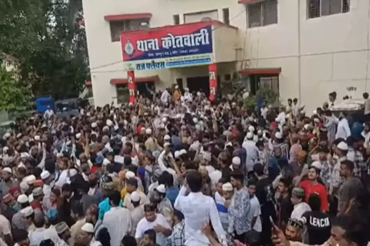 Chhatarpur Police Station Attack Update: कोतवाली कांड मामले में पुलिस का बड़ा एक्शन, अब तक 56 आरोपियों को किया गिरफ्तार
