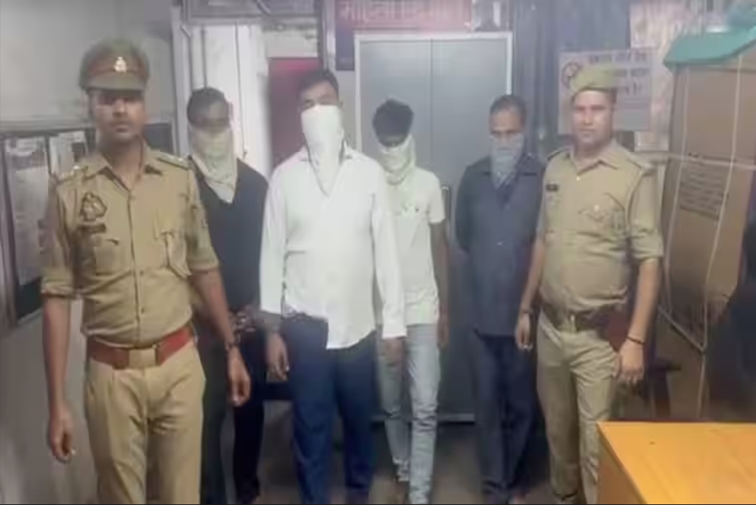 गाड़ी में लालबत्ती… दो गनर भी रखता था साथ, पड़ा पुलिस के पाले तो निकली अफसरगिरी, सलाखों के पीछे पहुंचा फर्जी IAS