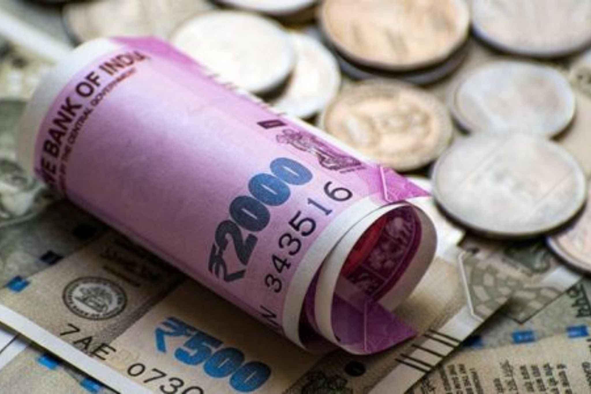 Tax Saving Tips in Hindi : इन पांच तरीकों से आसानी से बचा सकते हैं टैक्स.. मिलेगा ब्याज के साथ कई तरह के बड़े फायदे.. आप भी पढ़े