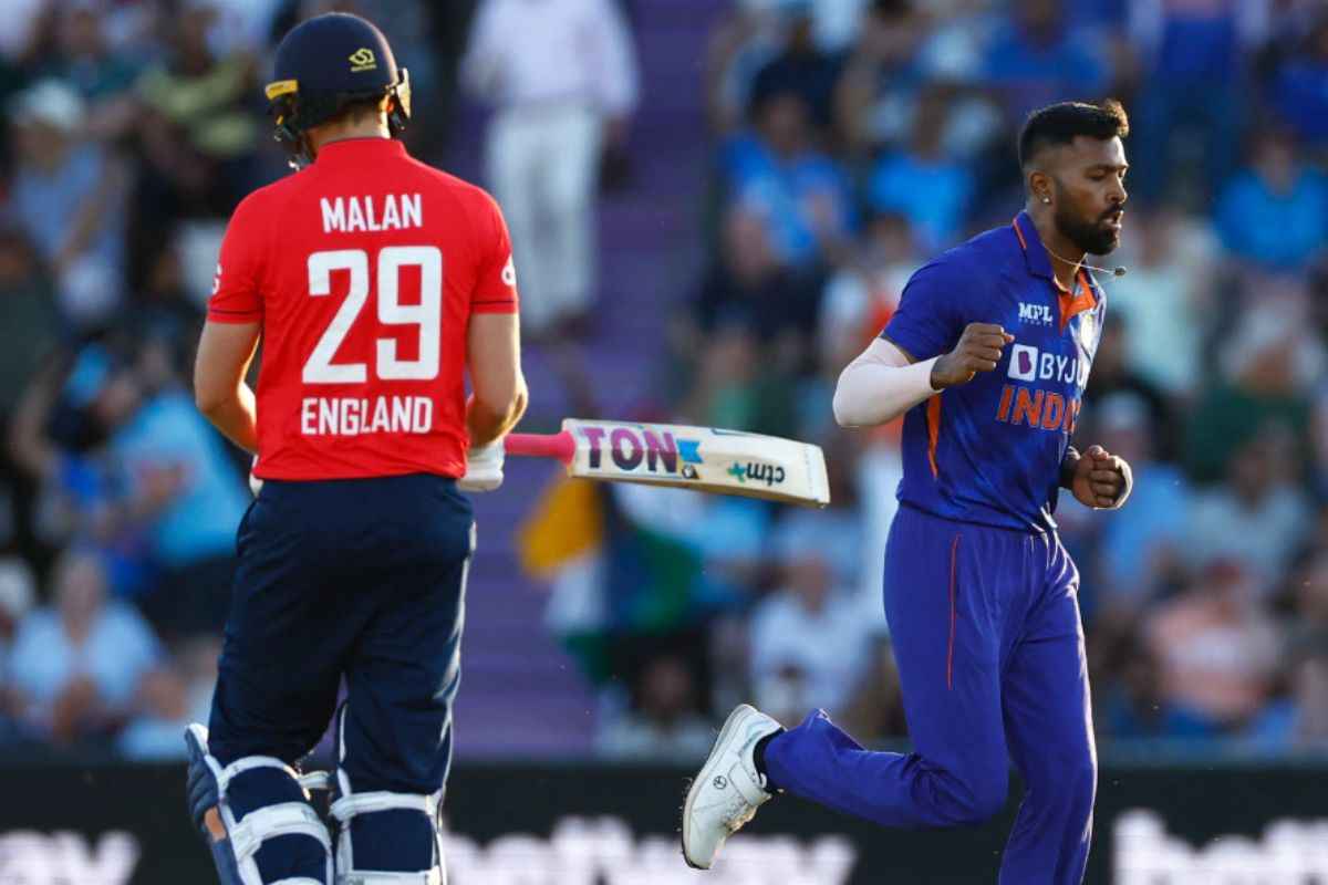 Latest Cricket Updates: टीम को टी-20 विश्वकप दिलाने वाले इस धाकड़ खिलाड़ी ने क्रिकेट को अचानक कहा अलविदा.. फैंस को लगा गहरा झटका