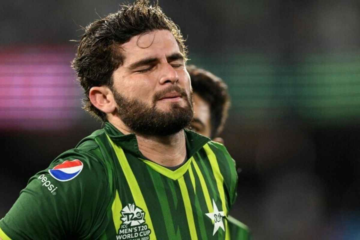 Shaheen Shah Afridi Latest Update: शाहीन शाह अफरीदी को मिली सजा!.. बांग्लादेश के खिलाफ दूसरे टेस्ट से बाहर, कोच ने कही ये बात