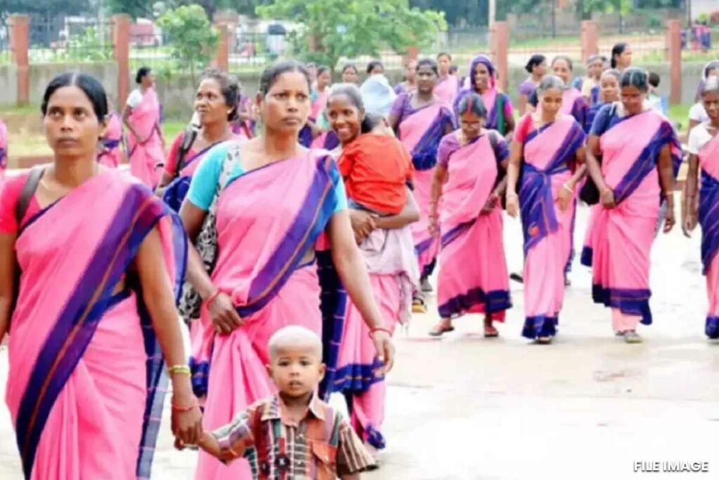 Aanganwadi Karykarta Sahayika Bharti 2024